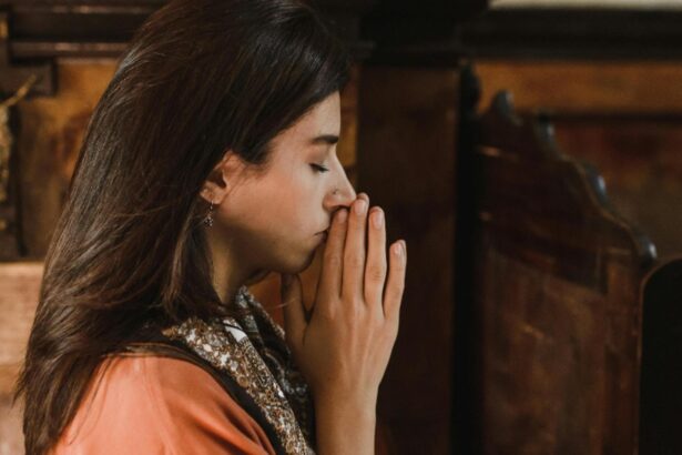 sarbatoare mare pe 2 februarie intampinarea domnului cruce rosie in calendar ce spune traditia legat de aceasta zi 698032b743a80