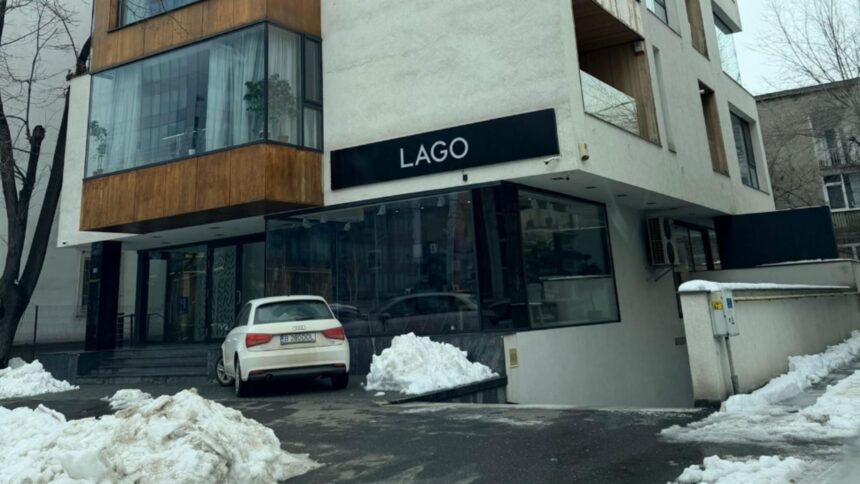 sectorul 1 blocat de zapada cu o singura exceptie curatenie suspect de rapida in fata locuintei de lux a sefului romprest 699875cf4960d