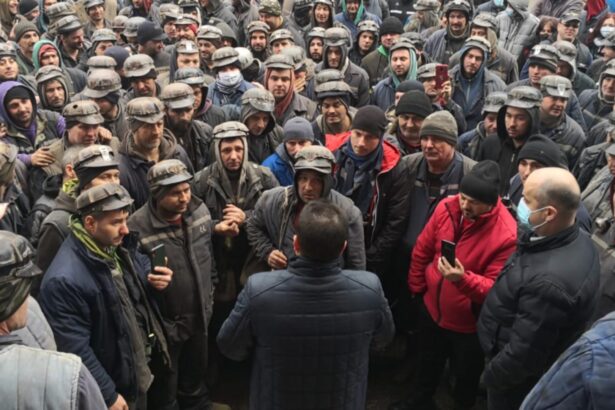 sindicatele minerilor si energeticienilor vin pe 19 februaie la proteste in bucuresti 698f1a233b211