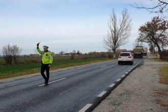 sofer baut depistat in comuna nicolae titulescu iar altul cu permisul suspendat la grojdibodu 69a015fc6127b