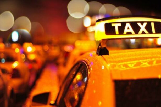 taximetrist agresat in bals un barbat a fost retinut pentru violenta amenintare si furt calificat 6989b7025aebf