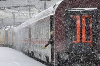 trafic feroviar blocat in judetul olt din cauza unei sine rupte trenuri cu intarzieri mari spre bucuresti 6981b567f39a1