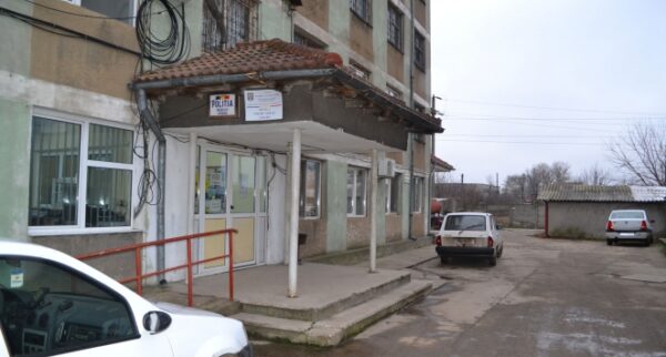 un barbat cu dubla cetatenie romana si americana a murit lovit la cap in sediul politiei corabia 6982cb1ab6f8b