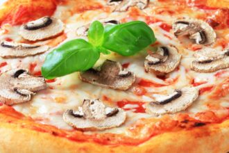 un cunoscut lant de pizzerii inchide sapte unitati din romania din cauza performantelor financiare slabe 69981c7fc1026