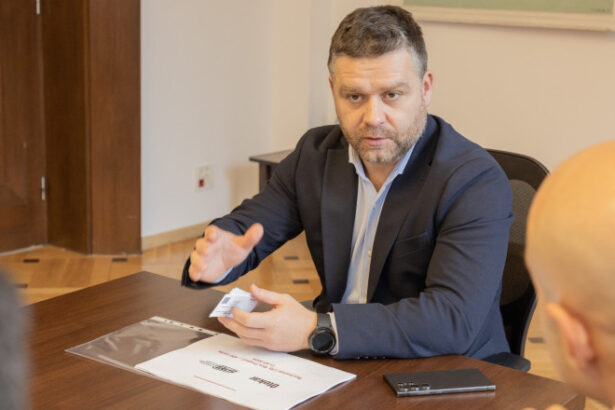 vorba lunga saracia bucurestiului ciucu peste 95 dintre autobuzele otokar indisponibile vor fi repuse pe traseu in doua luni 698cb1eda6e45