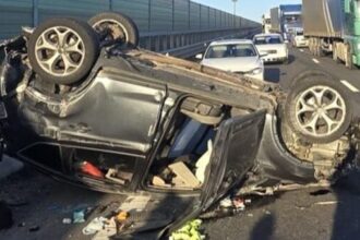 accident grav intre doua autoturtisme pe drumul expres 12 in olt cu 5 persoane implicate o victima transportata la spital foto 69b791b4bbea6