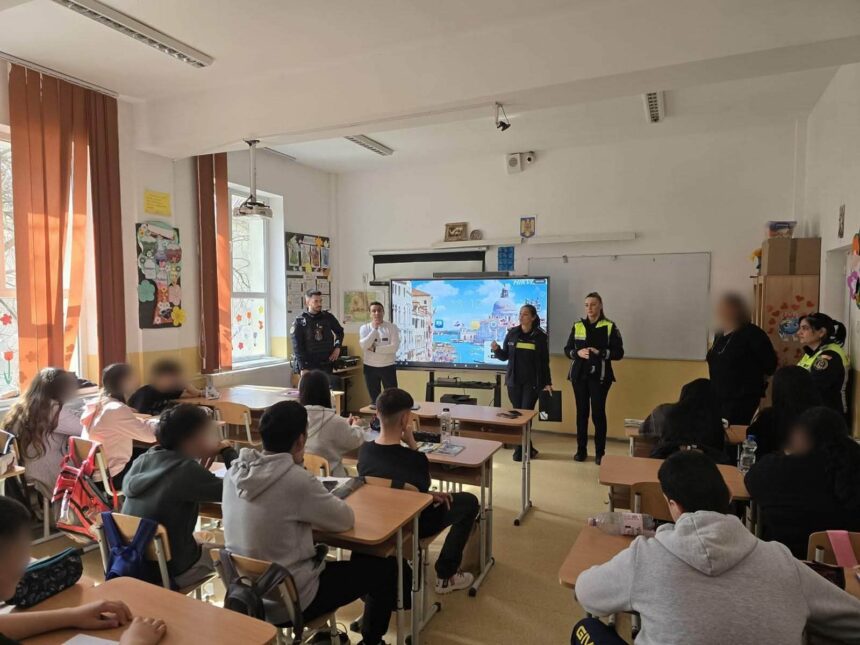 actiuni in olt pentru prevenirea absenteismului scolar 69bbc56d782bf