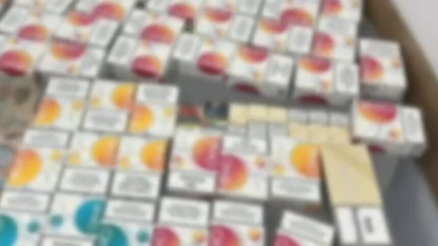 barbat prins in flagrant intr un targ din sectorul 4 avea la vanzare peste 11 000 de tigarete netimbrate 69a54a4a8d0d8