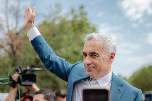 calin georgescu spulbera propaganda de la ghita tv cu noul partid responsabilitatea mea ramane inainte de orice fata de romani 69a7f5b69f7f2