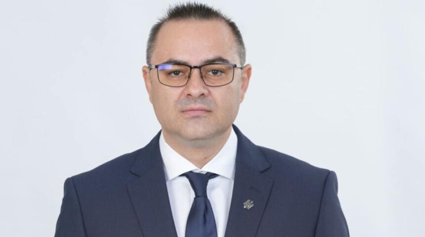 expertul in fonduri europene stelian baragan preia fraiele adr sud vest oltenia 69ba46b70e331