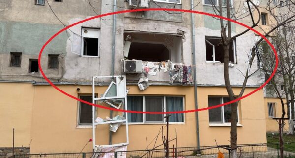 explozie intr un apartament din caracal 25 de persoane evacuate o femeie ranita video 69cb7edc7e54c