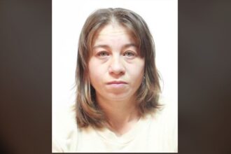 femeie disparuta din valeni cautata de politisti a plecat de acasa impreuna cu fiul de 4 ani 69b9064c13198