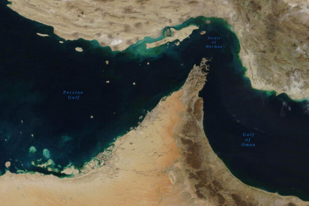 gardienii revolutiei din iran anunta ca au preluat controlul asupra stramtorii ormuz artera vitala pentru comertul mondial 69a80aa1047ec