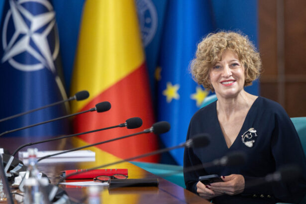 oana gheorghiu romania are nevoie de un nou model de crestere economica pentru a evita capcana venitului mediu 69a6ad844844d