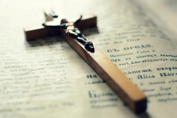 sarbatoarea zilei 3 martie trei mari sfinti pomeniti de crestinatate cruce neagra in calendar 69a6707924b93