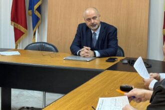 slatina sub asediul neputintei prefectul emil albota cere socoteala pentru intarzierea expertizei de pe gradiste 69bbb7cf91454