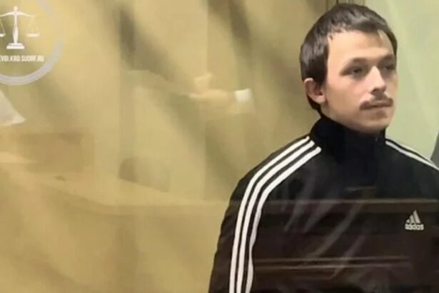 un roman a fost condamnat la 15 ani de inchisoare pentru ca a spionat pentru ucraina compatriotul a facut poze cu drona la un sistem de aparare antiaeriana 69a972485fda9