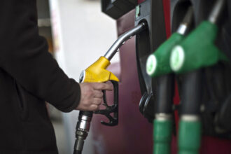 anaf pregateste obligatii noi pentru companiile cu risc fiscal ridicat declaratii in avans pentru carburanti alcool si tutun 69cd25e2564f3