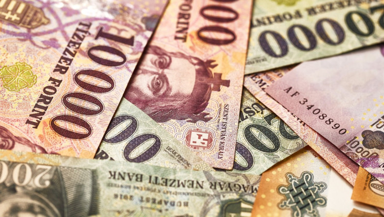 forintul ungar la maximul ultimilor patru ani dupa infrangerea lui orban victoria opozitiei poate aduce miliarde de euro de la ue 69dcb649bec16