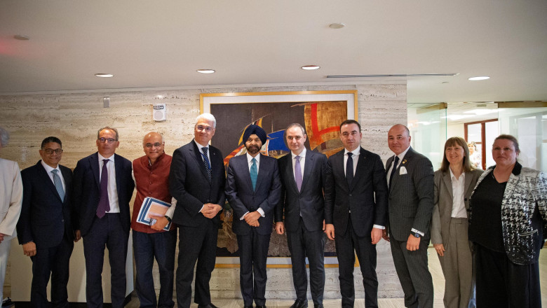 romania cauta investitii strategice la washington energia nucleara si infrastructura pe agenda bancii mondiale 69df549148b28 1