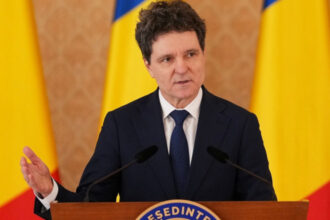 video ce spune seful statului despre criza carburantilor nu sunt probleme pentru zboruri pe termen scurt insa riscurile cresc 69ec3f97a4908