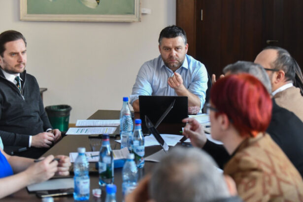 video consiliul general al capitalei a aprobat reorganizarea primariei 122 de posturi vor fi desfiintate 69ce487be8482