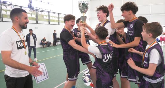baschet masculin gimnaziue29482trofeul onss ajunge la sibiu 6a01de260d78d