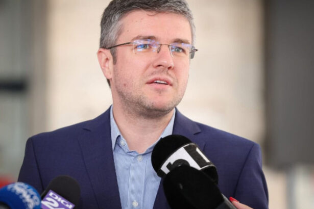 video ministrul economiei irineu darau nu avem timp de prea multe ezitari si zgomot prioritatea zero pnrr si programul safe 69fb19274fb5b